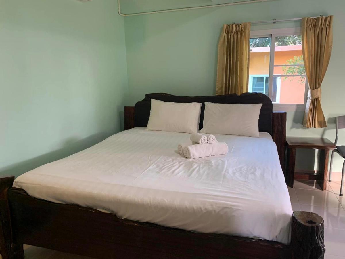 Atmyhomestay Bangsaphan Банґсапхан Екстер'єр фото
