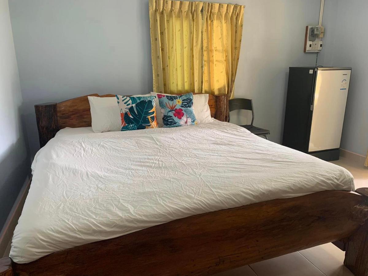 Atmyhomestay Bangsaphan Банґсапхан Екстер'єр фото