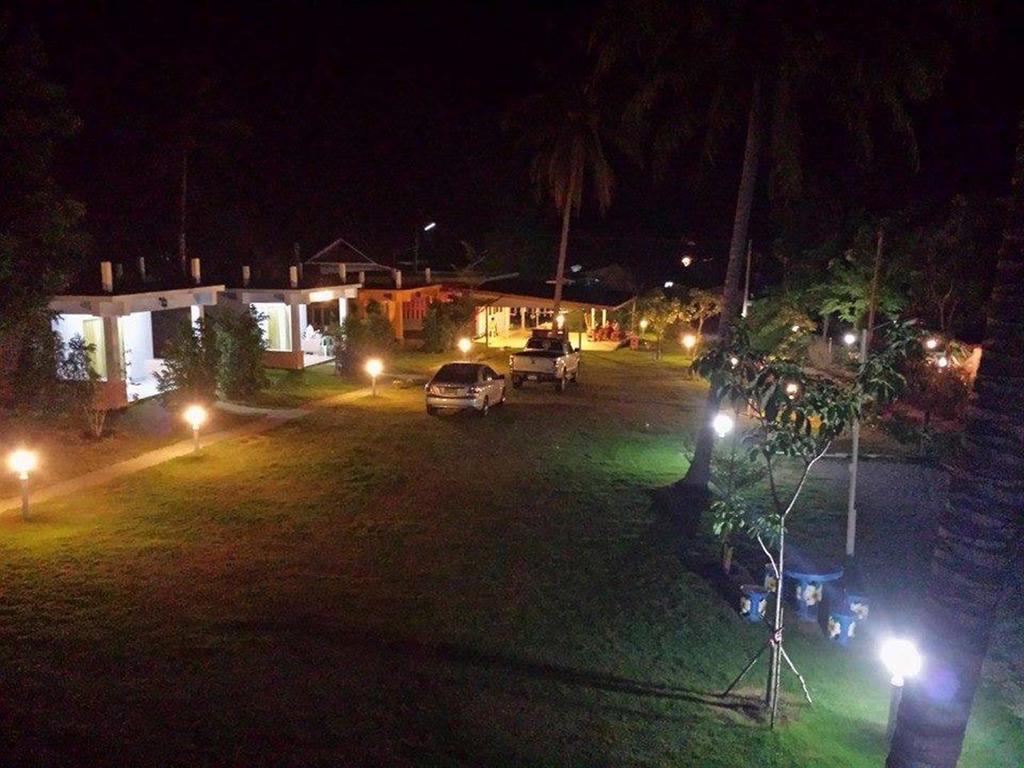 Atmyhomestay Bangsaphan Банґсапхан Екстер'єр фото