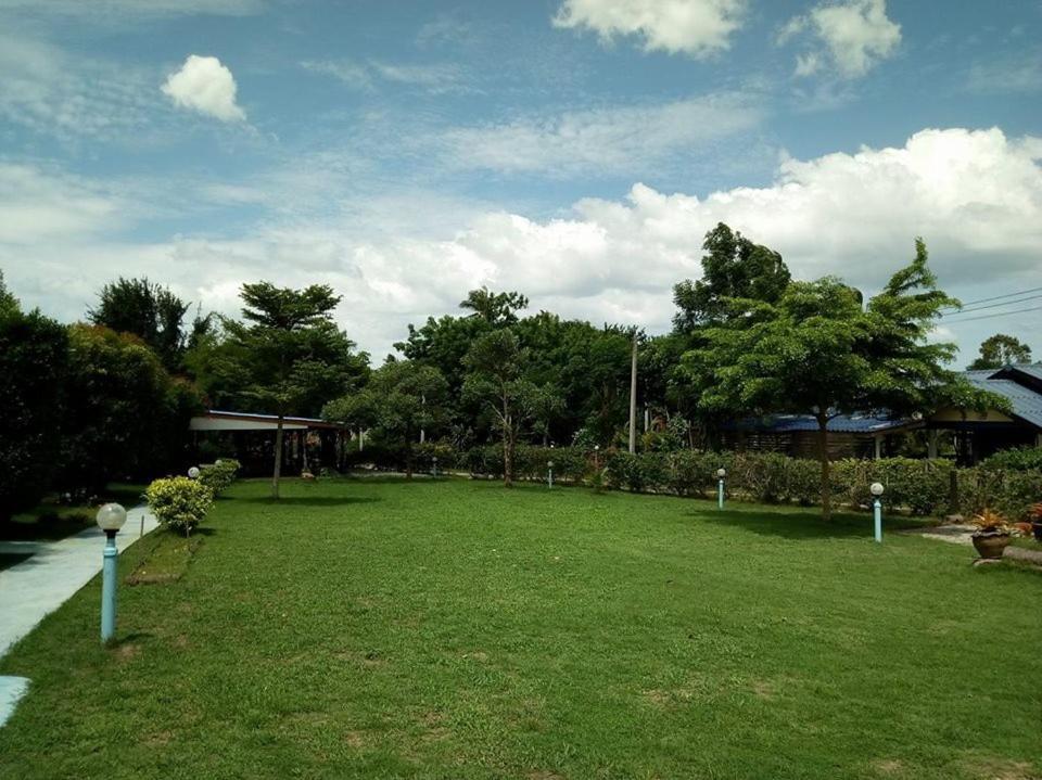 Atmyhomestay Bangsaphan Банґсапхан Екстер'єр фото